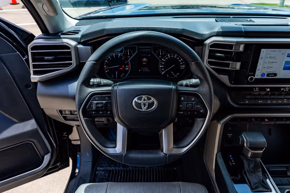 2024 Toyota Tundra SR5 CrewMax Image 18