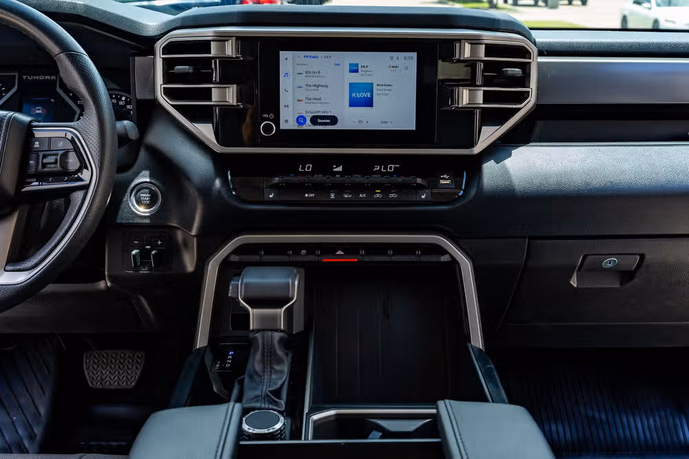 2024 Toyota Tundra SR5 CrewMax Image 23