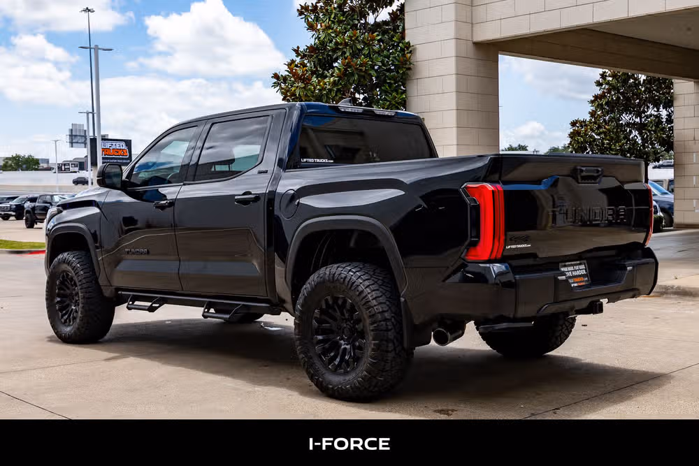 2024 Toyota Tundra SR5 CrewMax Image 6
