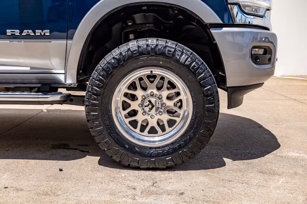2022 Ram 2500 Laramie Crew Cab Image 12