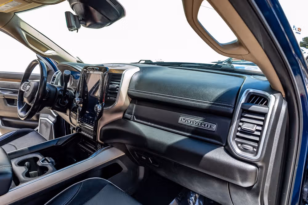 2022 Ram 2500 Laramie Crew Cab Image 18