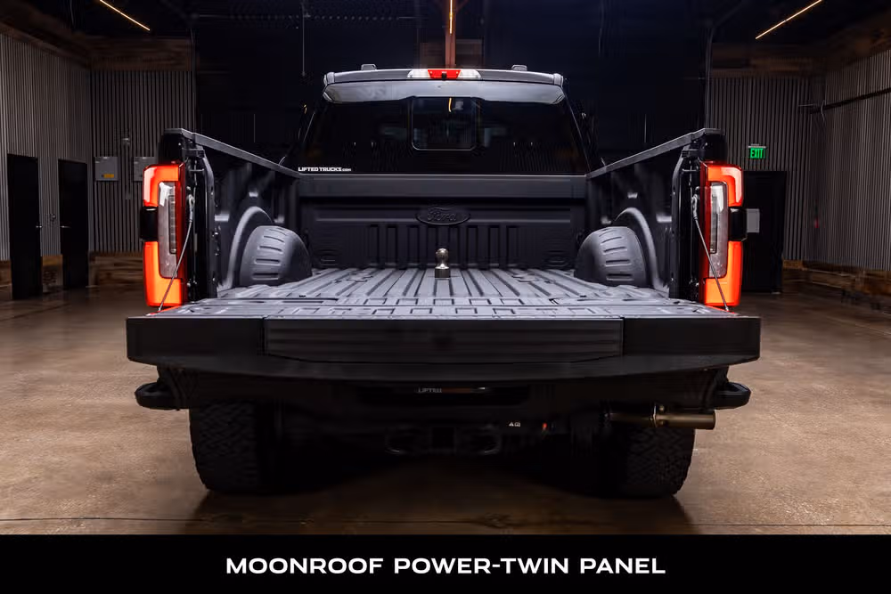 2025 Ford F-350 Super Duty Platinum Crew Cab Image 8