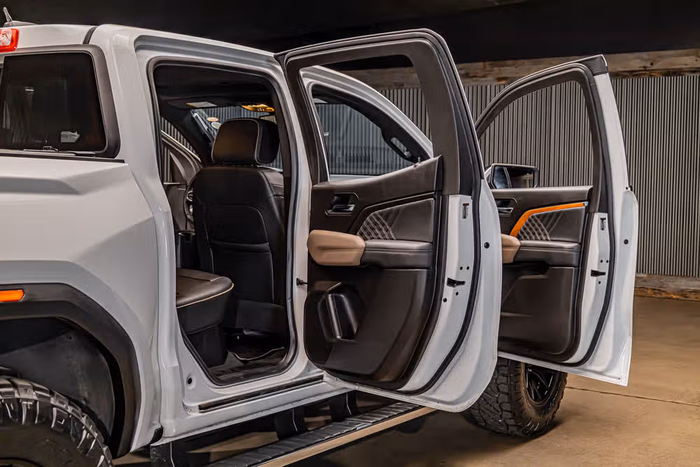 2025 GMC Canyon Denali Crew Cab Image 31