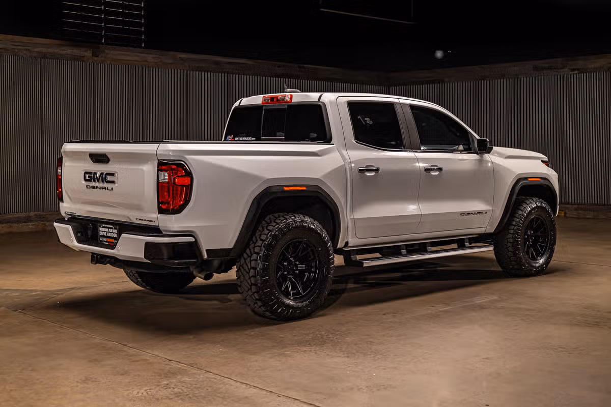2025 GMC Canyon Denali Crew Cab