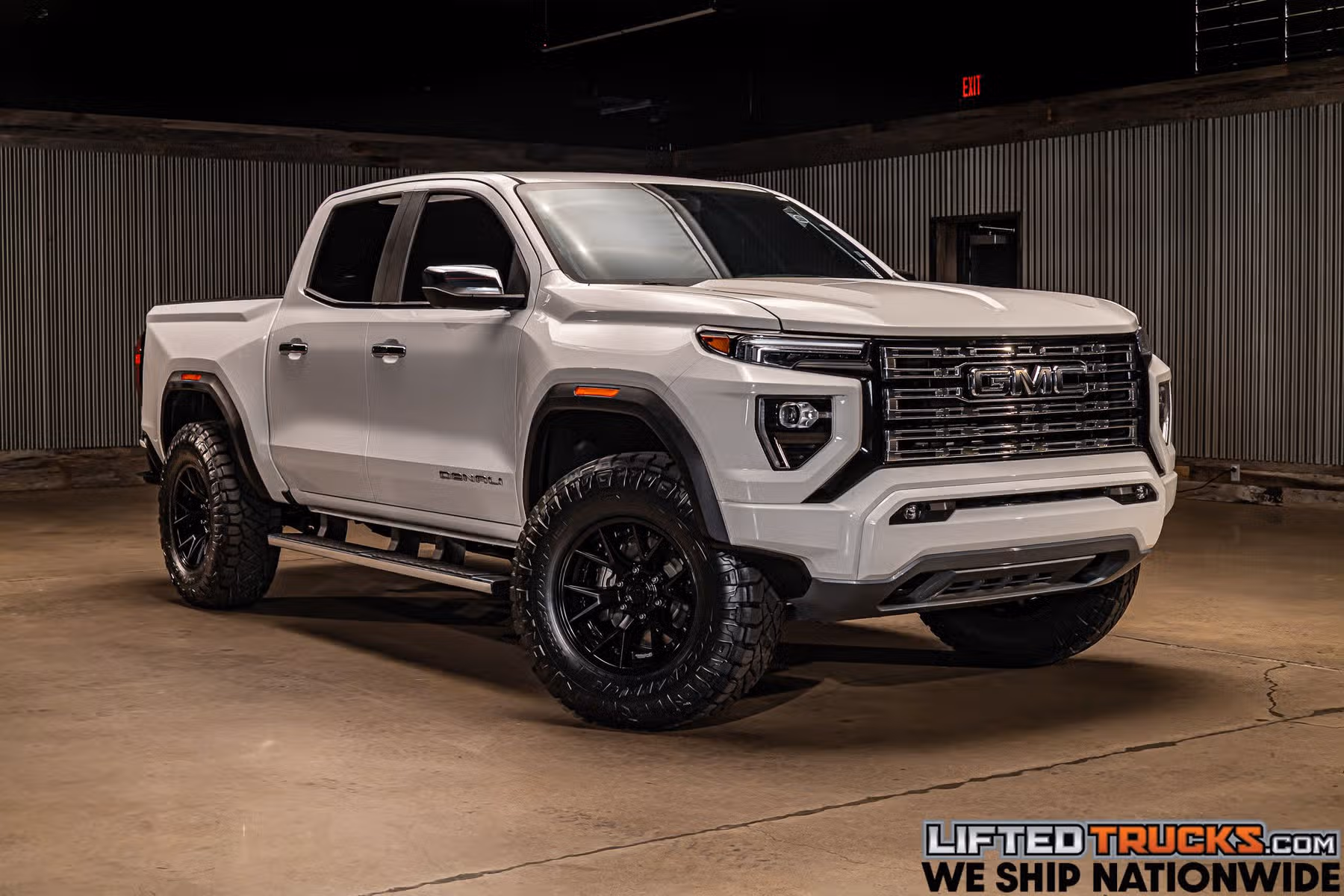 2025 GMC Canyon Denali Crew Cab Image 1