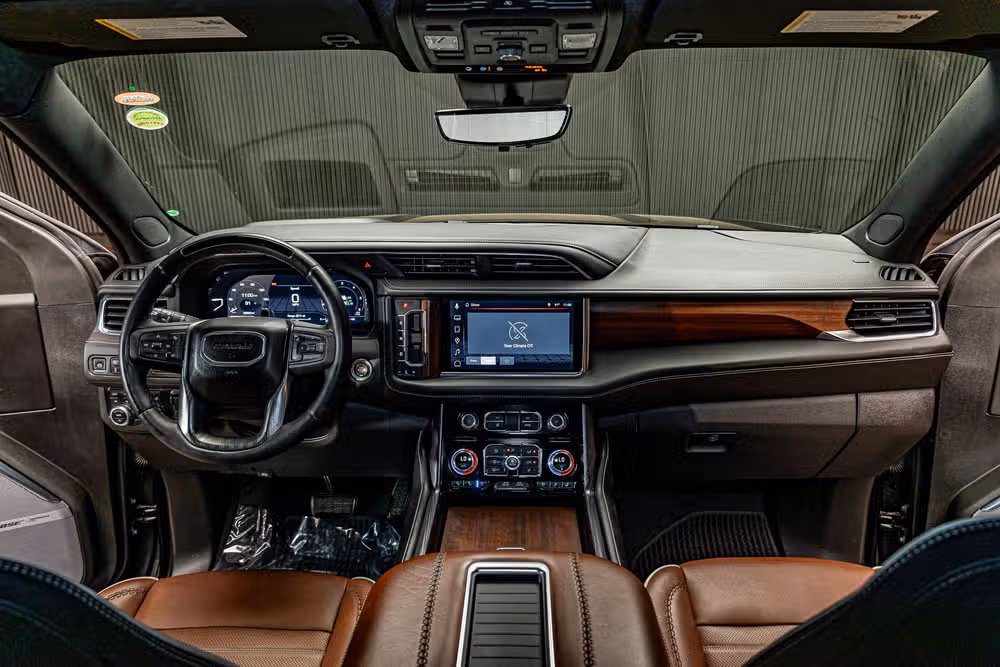 2023 GMC Yukon Denali Ultimate Image 15