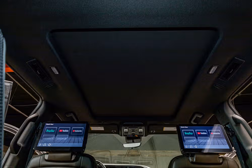 2023 GMC Yukon Denali Ultimate Image 18