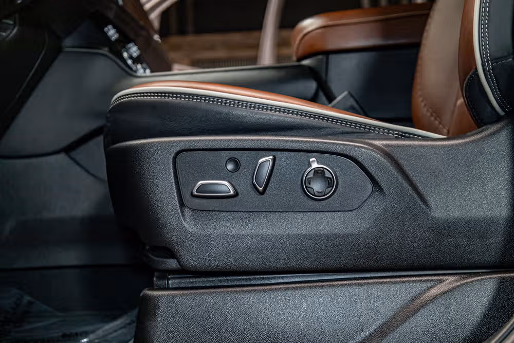 2023 GMC Yukon Denali Ultimate Image 22