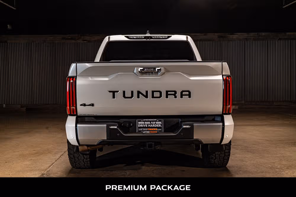 2023 Toyota Tundra Limited CrewMax Image 7