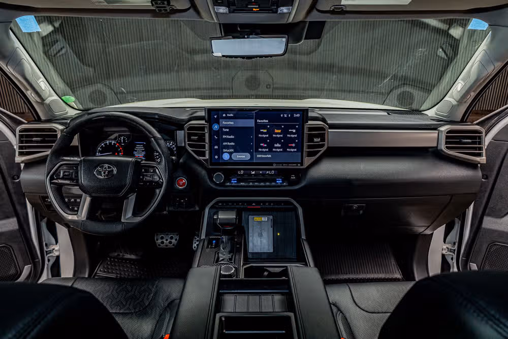 2023 Toyota Tundra Limited CrewMax Image 14