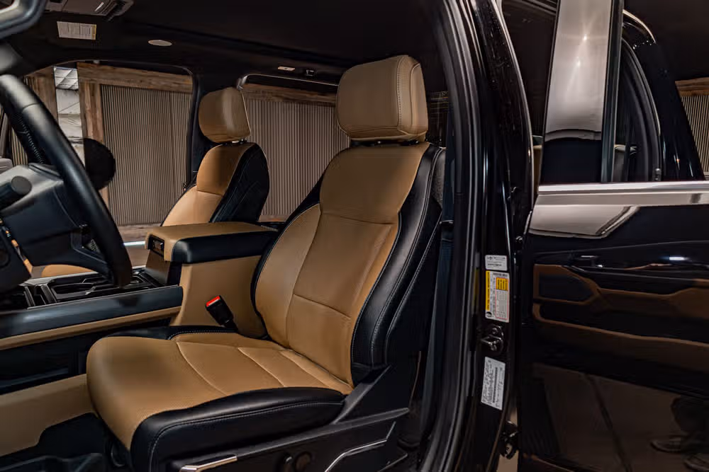 2023 Ford F-250 Super Duty Lariat Crew Cab Image 20
