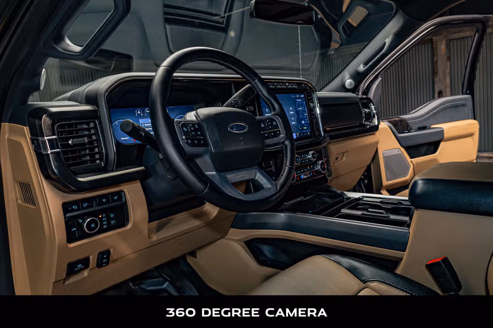 2023 Ford F-250 Super Duty Lariat Crew Cab Image 12