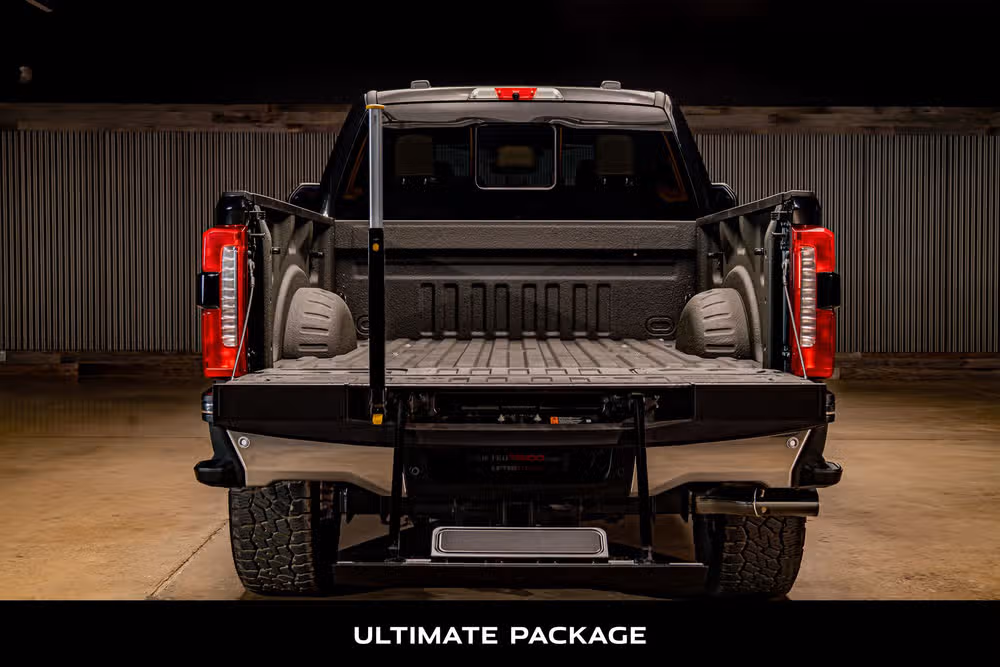 2023 Ford F-250 Super Duty Lariat Crew Cab Image 8