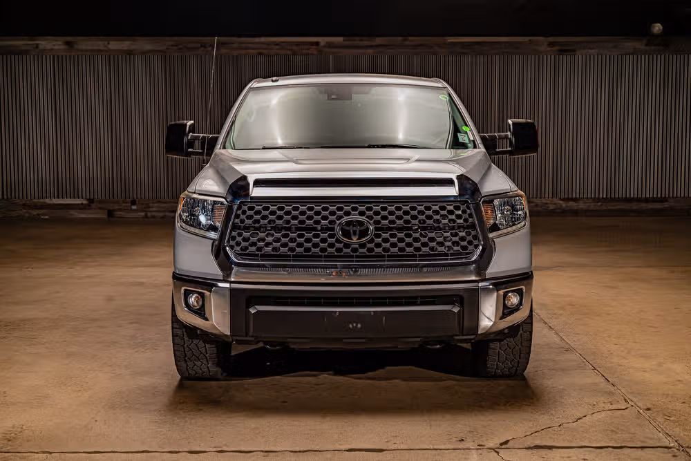 2019 Toyota Tundra SR5 CrewMax Image 2