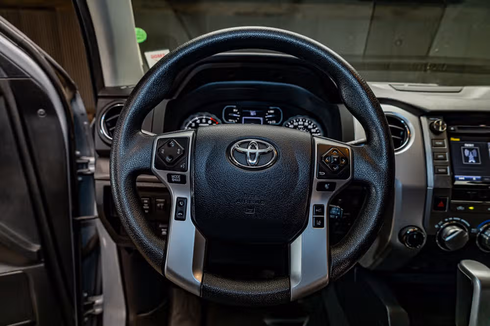2019 Toyota Tundra SR5 CrewMax Image 13