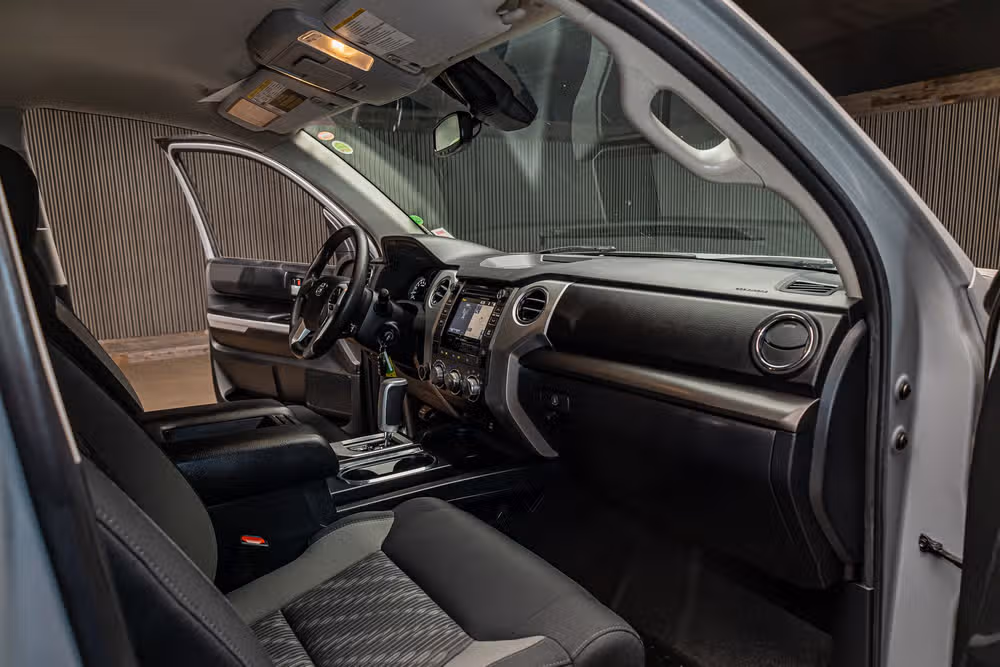 2019 Toyota Tundra SR5 CrewMax Image 15