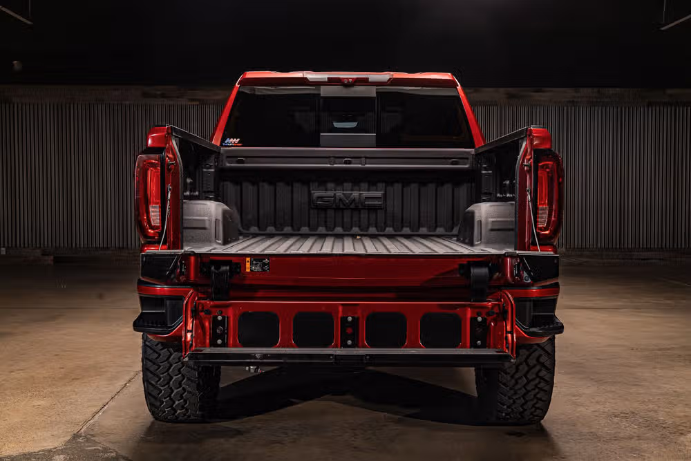 2026 GMC Sierra 1500 AT4 Crew Cab Image 9