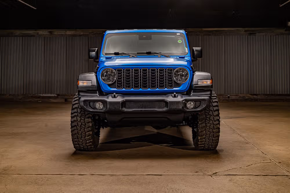 2025 Jeep Wrangler Sport S Image 2