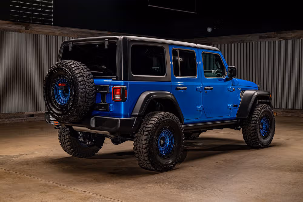 2025 Jeep Wrangler Sport S Image 9