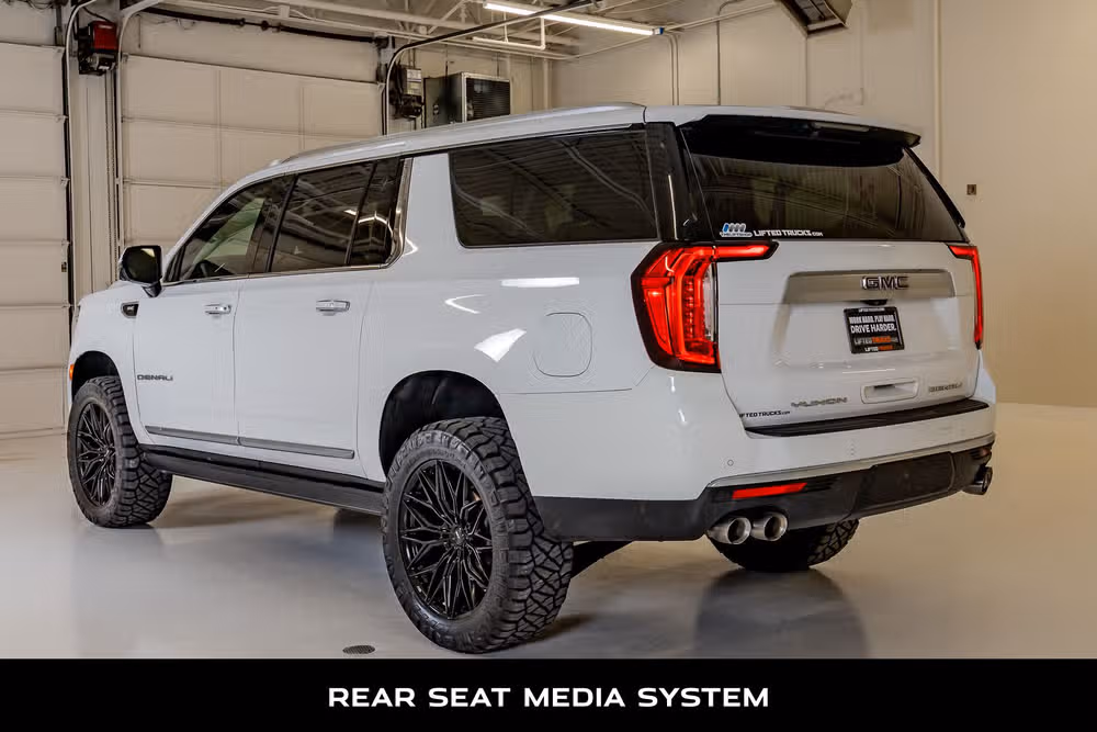 2021 GMC Yukon XL Denali Image 7