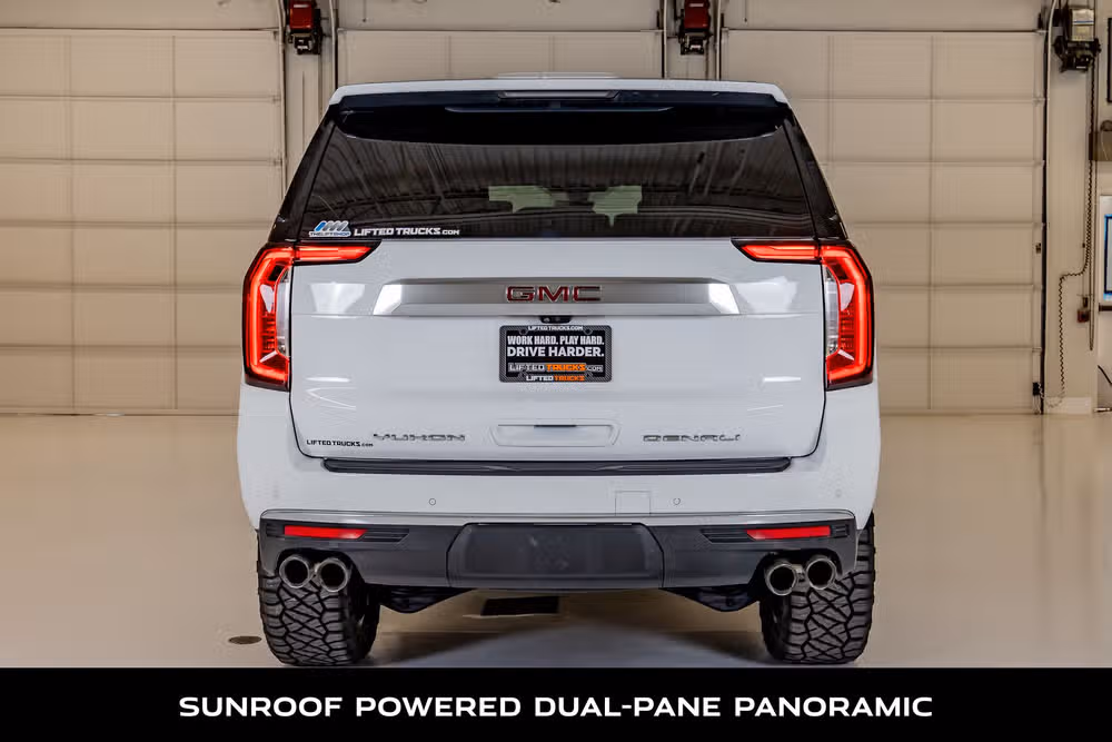 2021 GMC Yukon XL Denali Image 8