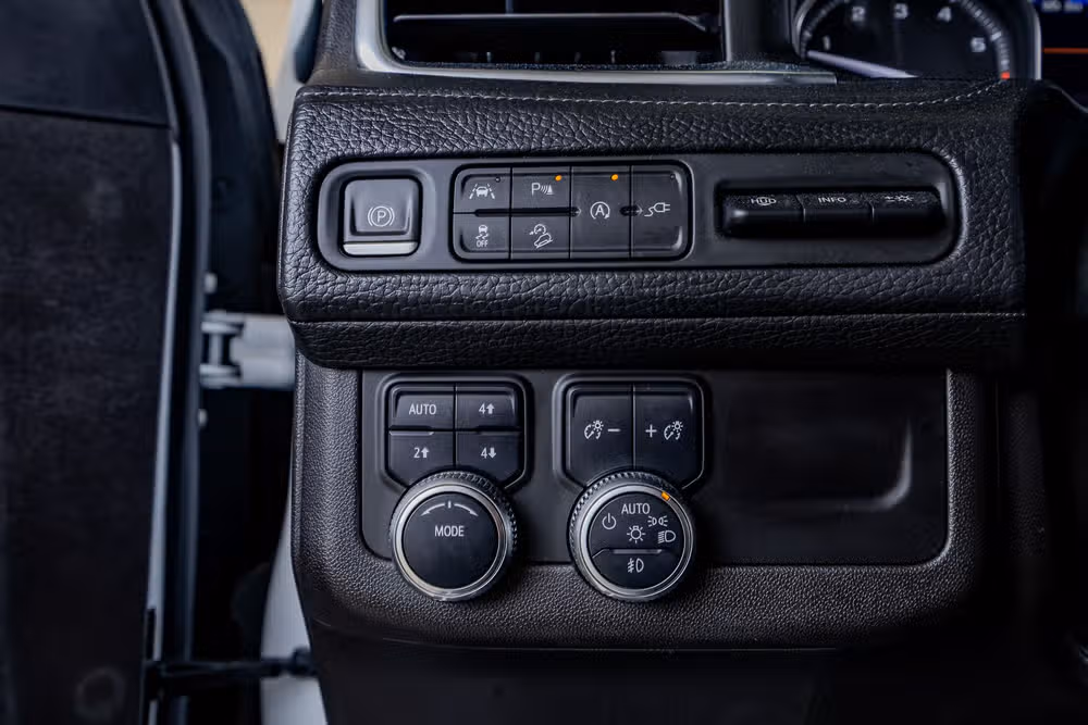 2021 GMC Yukon XL Denali Image 22