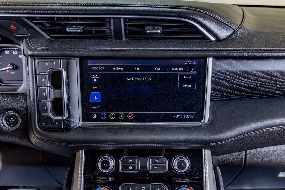 2021 GMC Yukon XL Denali Image 26