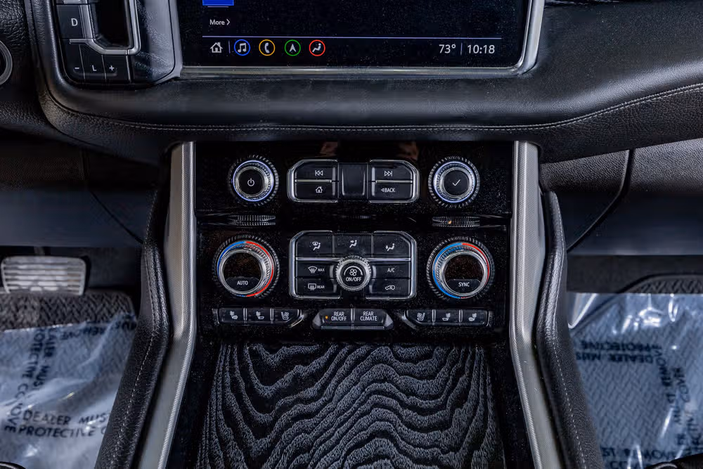 2021 GMC Yukon XL Denali Image 27