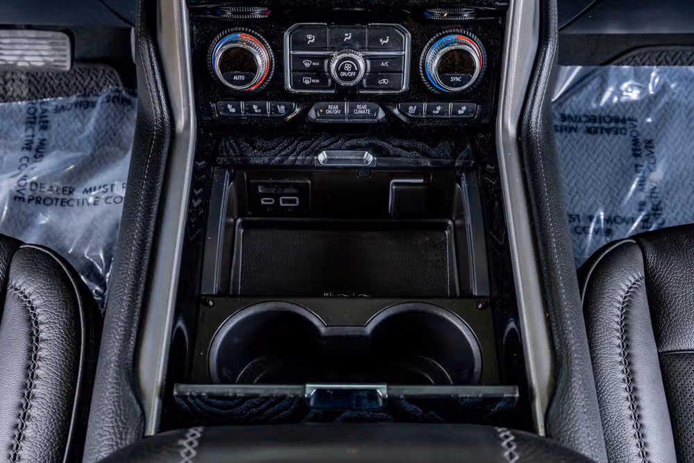 2021 GMC Yukon XL Denali Image 28