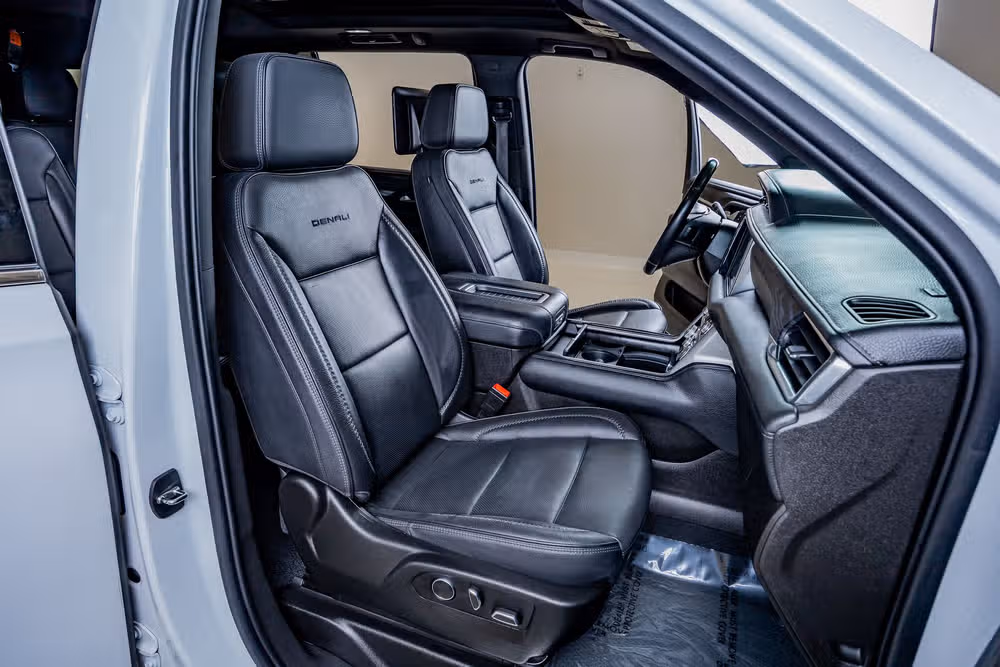 2021 GMC Yukon XL Denali Image 32