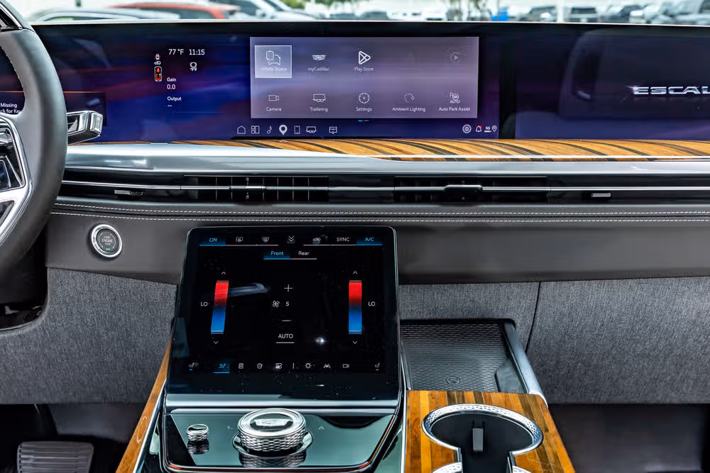2026 Cadillac Escalade Platinum Sport Image 24
