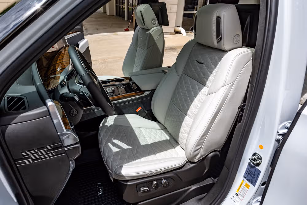 2026 Cadillac Escalade Platinum Sport Image 30