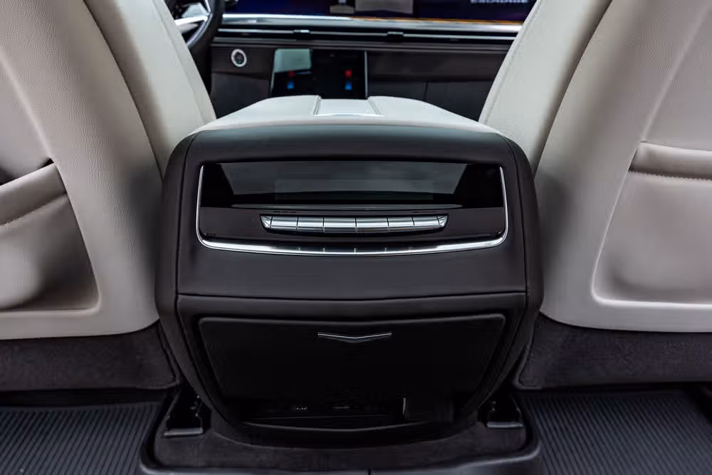 2026 Cadillac Escalade Platinum Sport Image 34