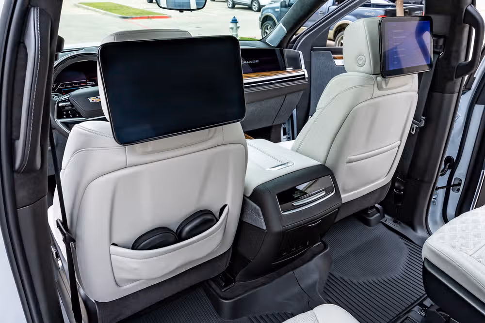 2026 Cadillac Escalade Platinum Sport Image 35
