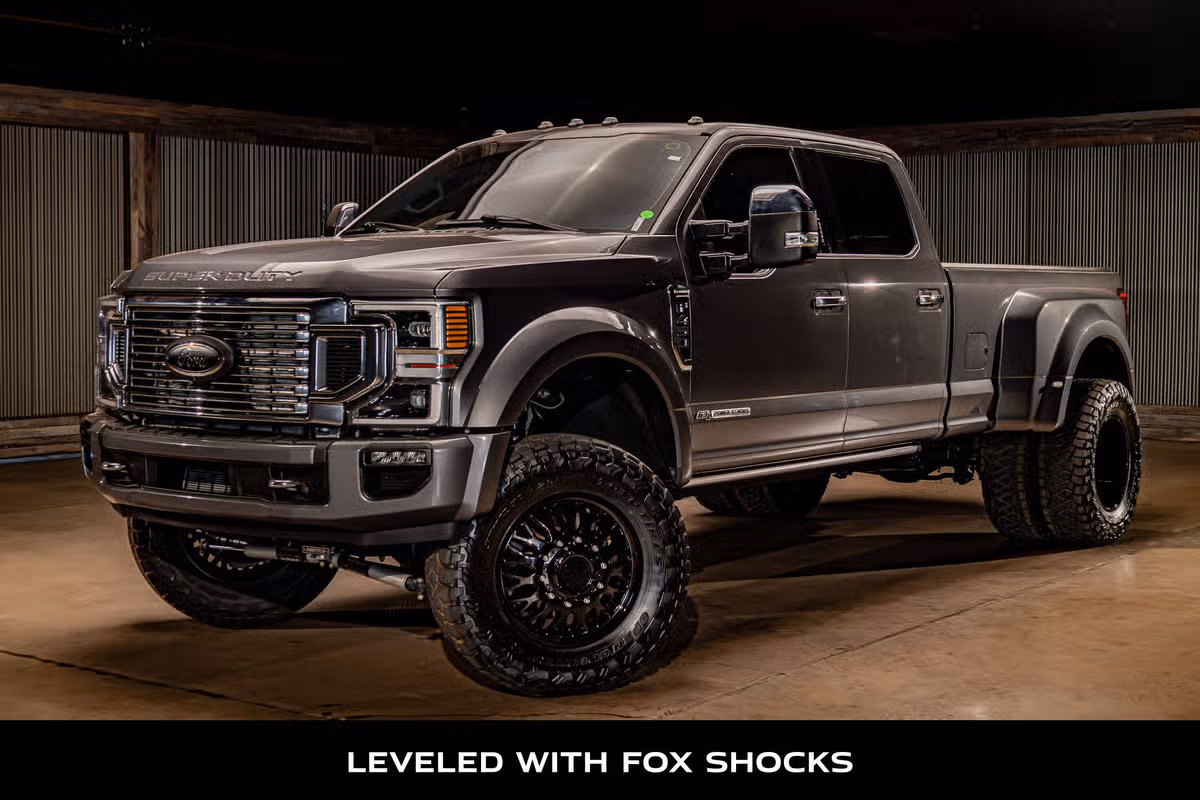 2022 Ford F-450 Super Duty Platinum Crew Cab