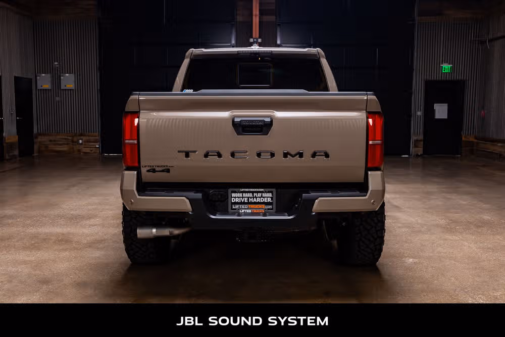 2026 Toyota Tacoma TRD Sport Double Cab Image 8