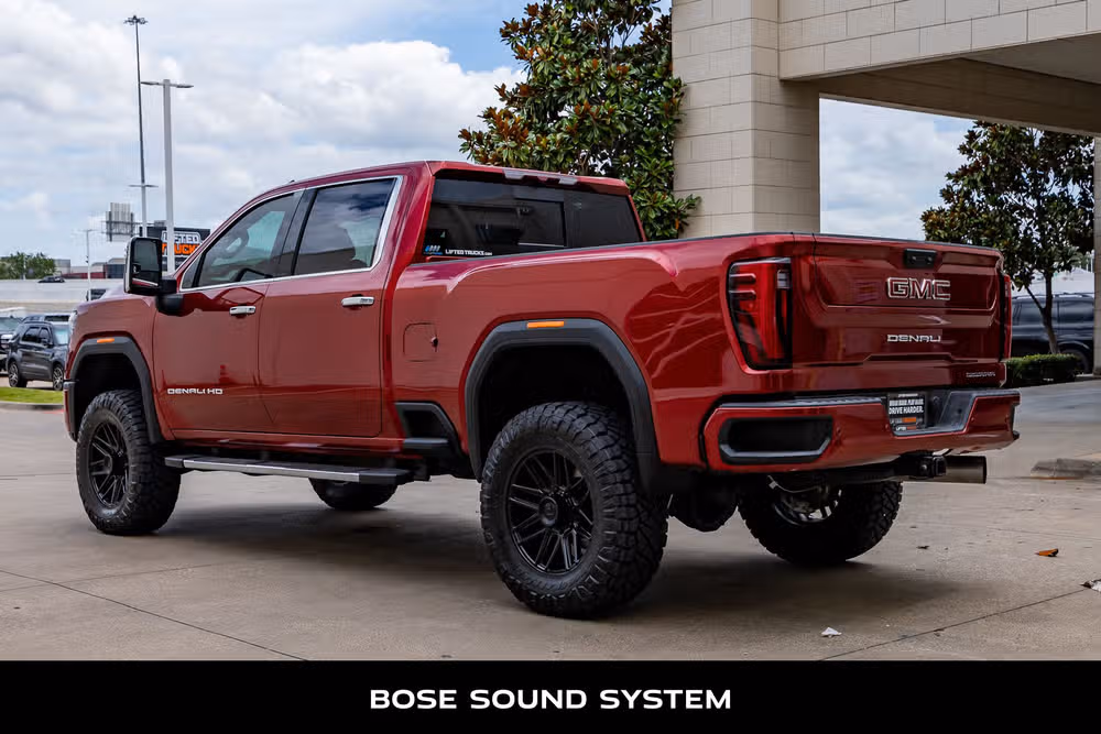 2024 GMC Sierra 2500HD Denali Crew Cab Image 7