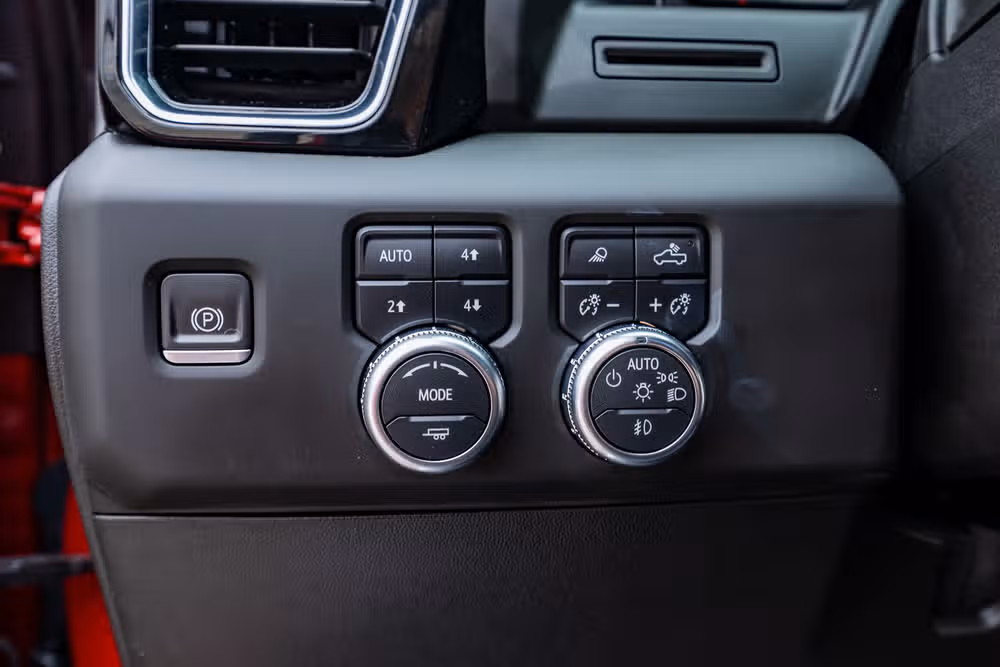 2024 GMC Sierra 2500HD Denali Crew Cab Image 22