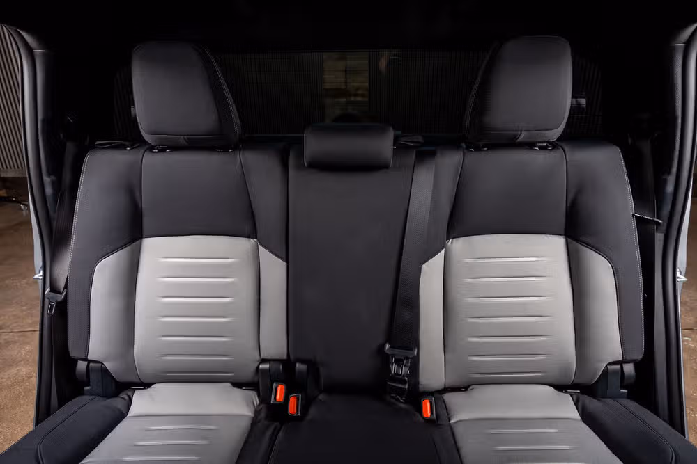 2026 Toyota Tacoma TRD Off-Road HV Double Cab Image 34