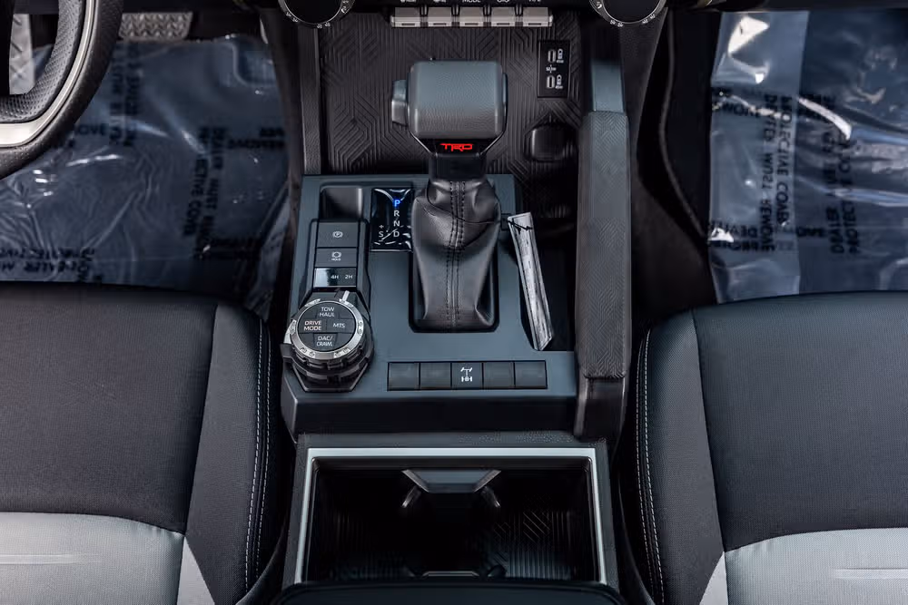 2026 Toyota Tacoma TRD Off-Road HV Double Cab Image 26