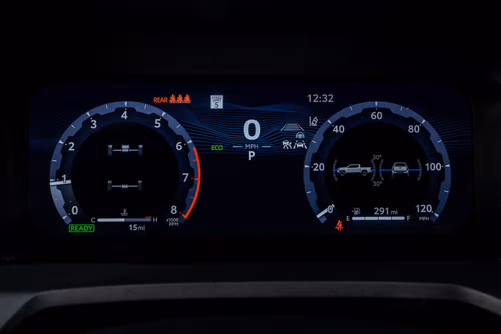 2026 Toyota Tacoma TRD Off-Road HV Double Cab Image 19