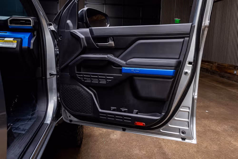 2026 Toyota Tacoma TRD Off-Road HV Double Cab Image 36