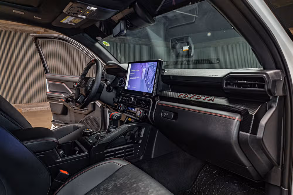 2025 Toyota Tacoma TRD Pro HV Double Cab Image 18