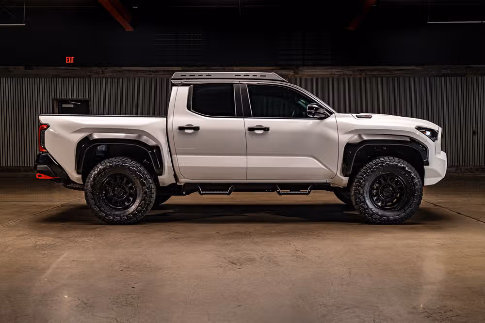 2025 Toyota Tacoma TRD Pro HV Double Cab Image 11