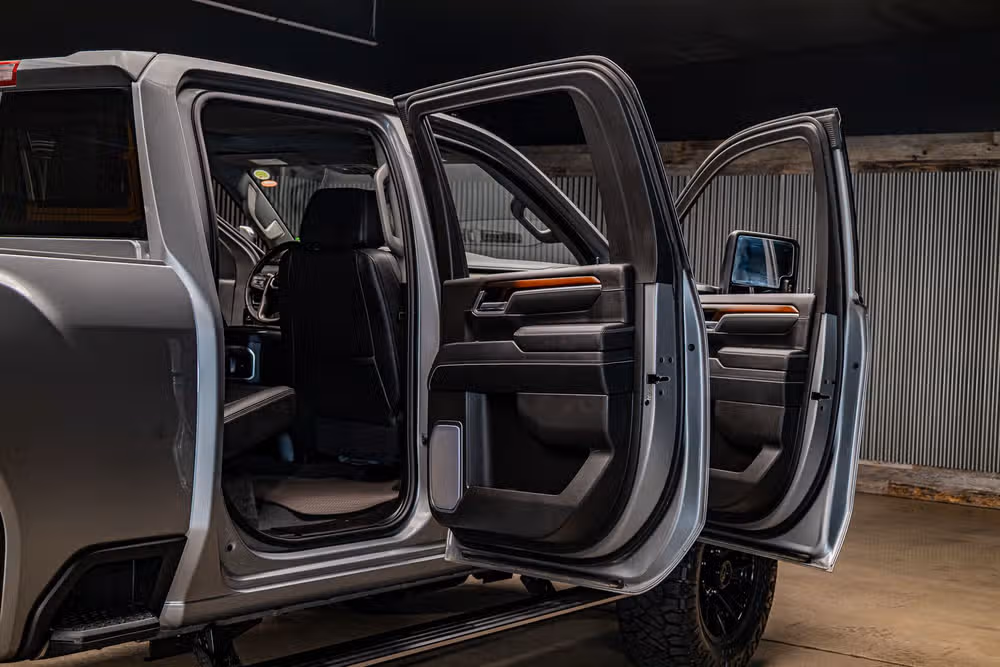 2026 GMC Sierra 3500HD Denali Reserve Crew Cab Image 33
