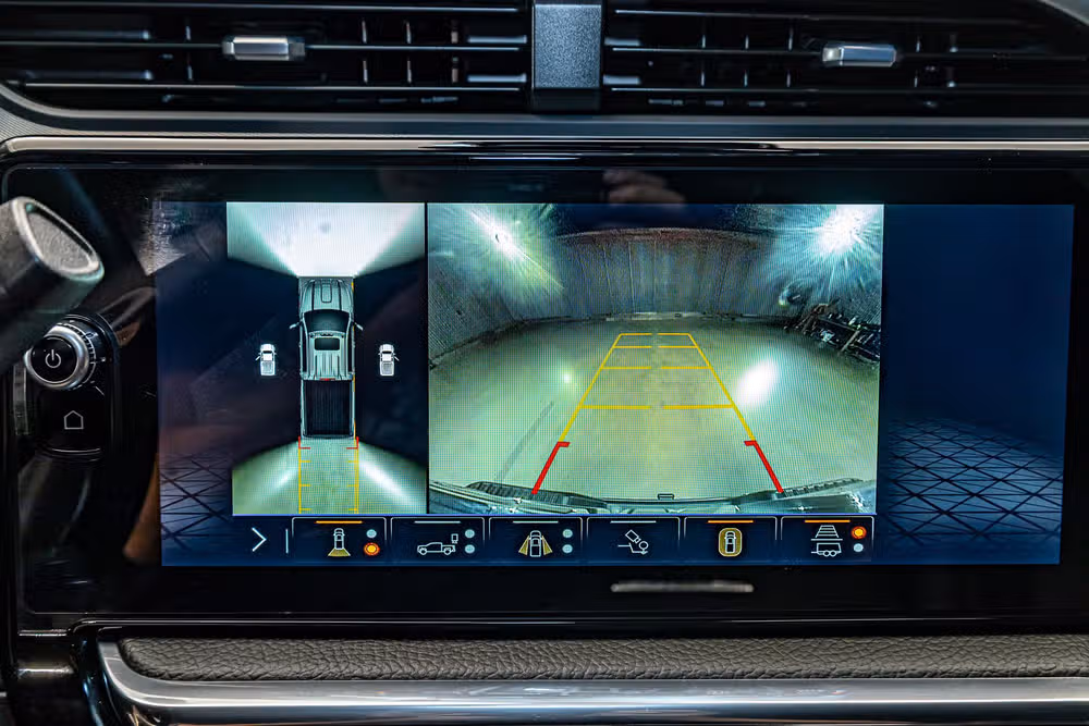2026 GMC Sierra 3500HD Denali Reserve Crew Cab Image 21