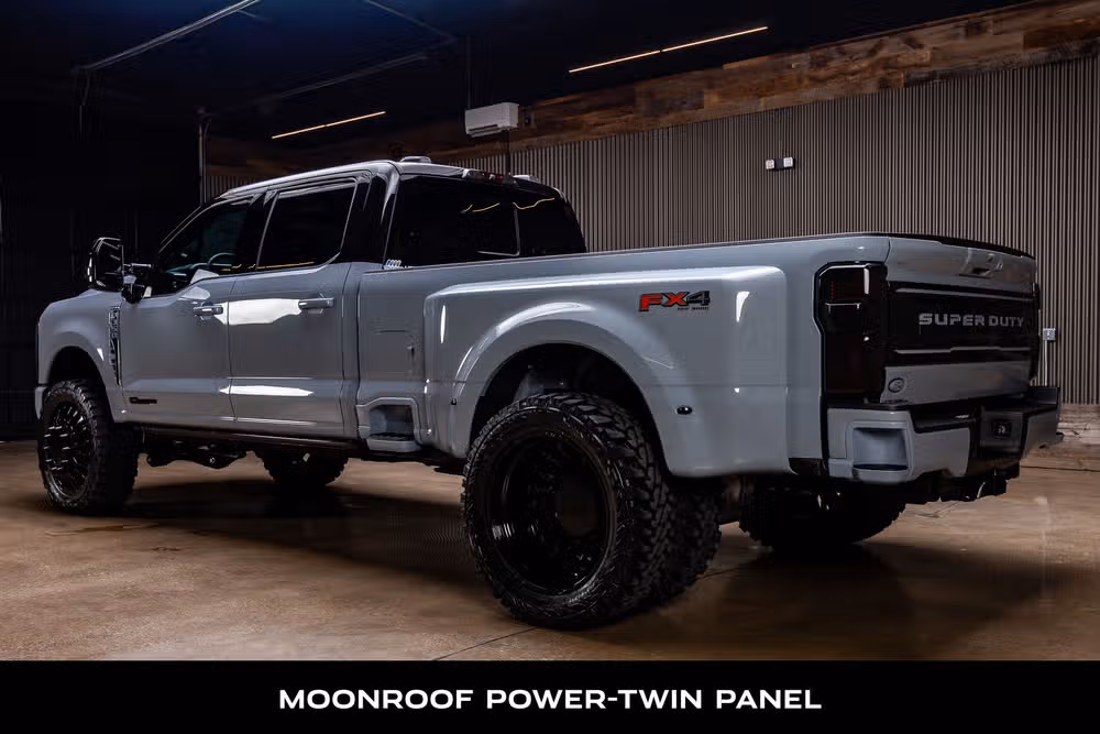 2026 Ford F-350 Super Duty Platinum Crew Cab Image 7