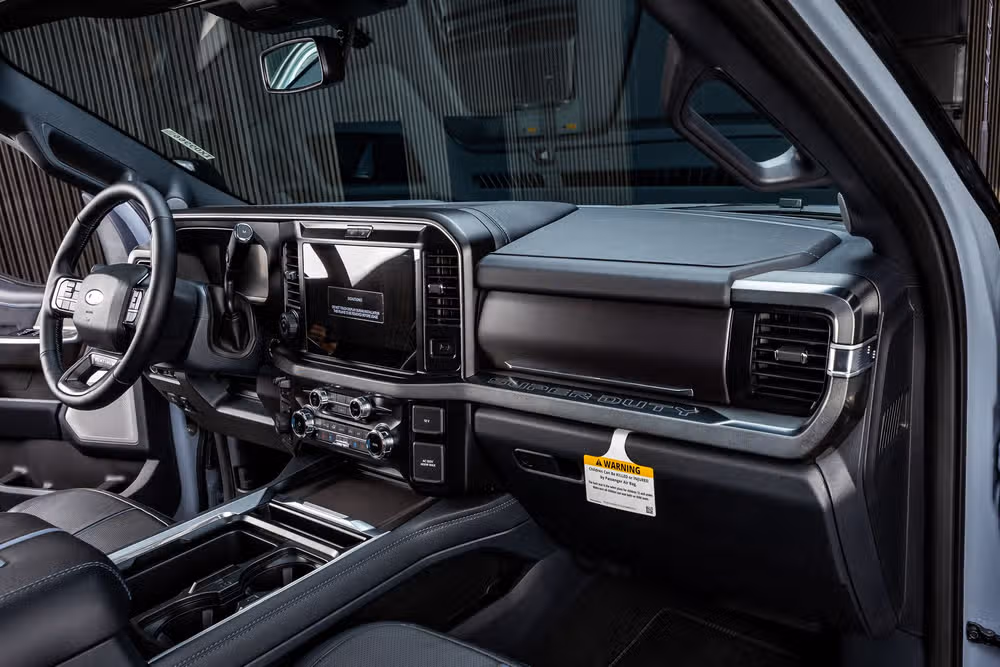 2026 Ford F-350 Super Duty Platinum Crew Cab Image 19