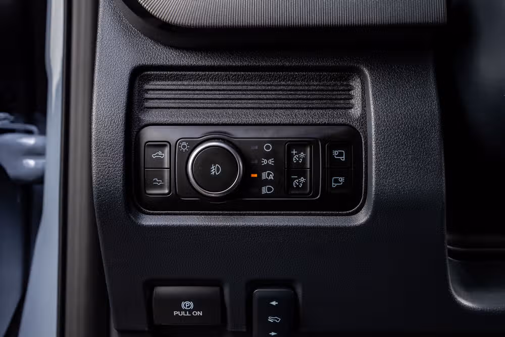 2026 Ford F-350 Super Duty Platinum Crew Cab Image 23