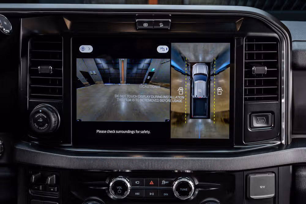 2026 Ford F-350 Super Duty Platinum Crew Cab Image 28
